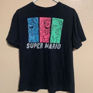 Mad Engine Super Mario Men’s Short Sleeved T-Shirt Size L Black